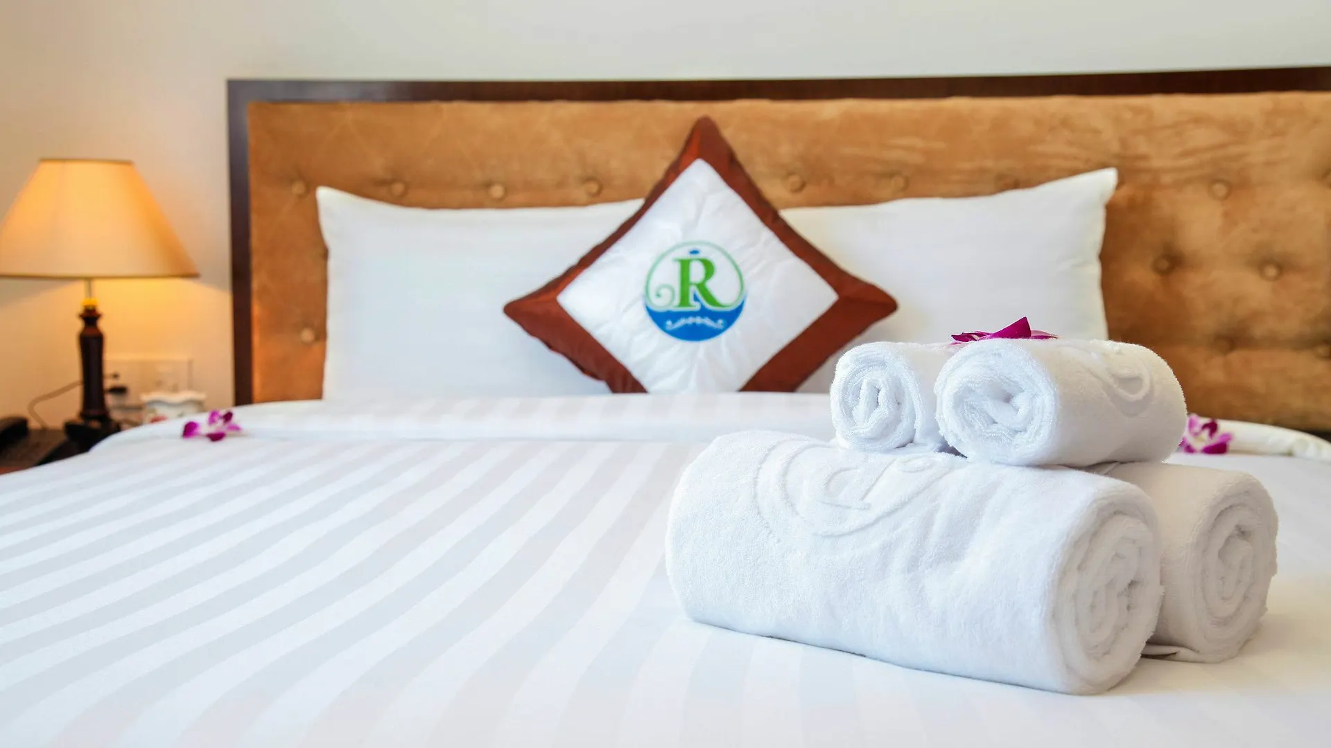 Ritzy Boutique Hotel Da Nang Beach 4*,  Vietnam